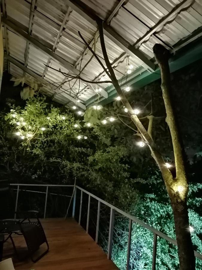 Cabana Treehouse Mountain View San Isidro  Eksteriør billede